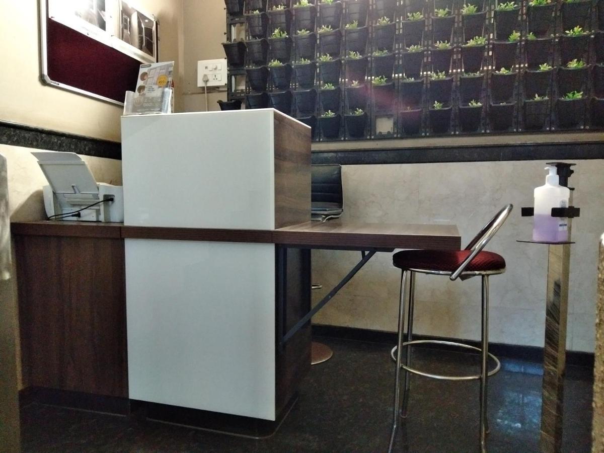 Bedspace- Capsule Ac Hotel Mangalore Ngoại thất bức ảnh